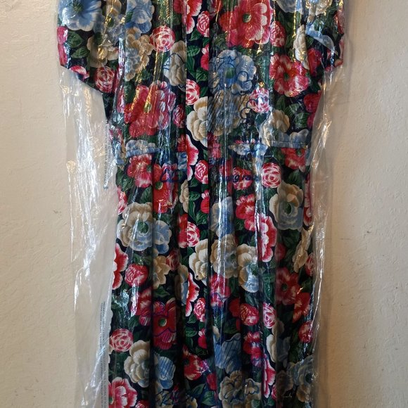 Talbots 1980s Theme Pleated Dress Midi EUC Size 12 💯 Polyester Dry Cleaned - Picture 3 of 13